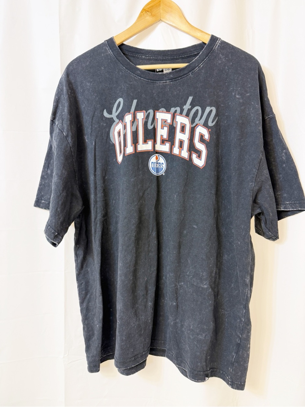 Edmonton Oilers New Era Black Washed Graphic T-Shirt Unisex Large